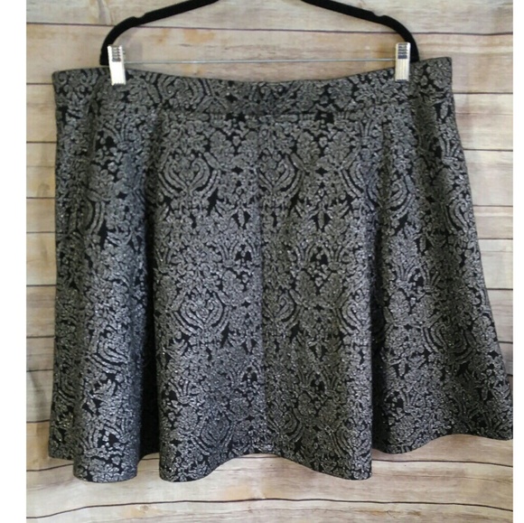 Torrid Metallic Jacquard Print Knit Skater Skirt - Picture 4 of 8